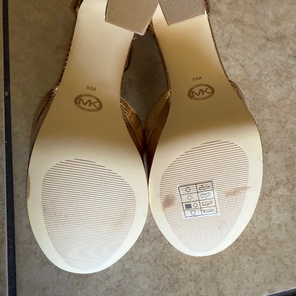 Michael Kors Martina Gold Metallic Snake Embossed Heels SZ Various Orig. $195 - Picture 13 of 16